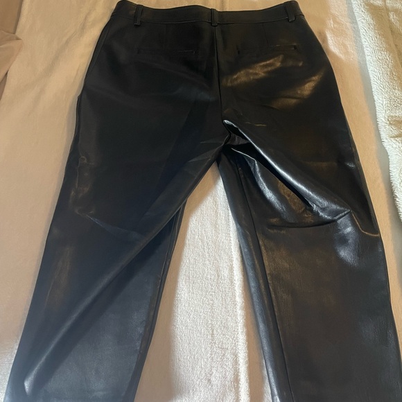 Babaton Aritzia Melina pant crop - Picture 3 of 3